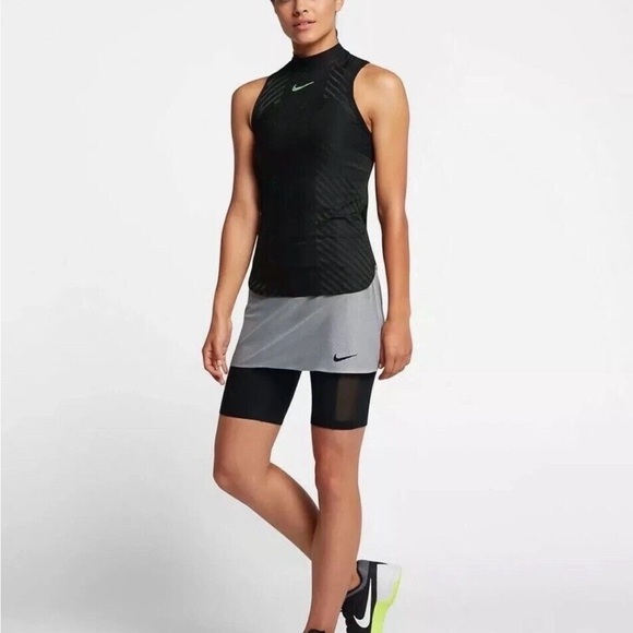 Nike Dresses & Skirts - Nike DryFit Tennis Skirt w/Built-in Shorts, Platinum/Black,